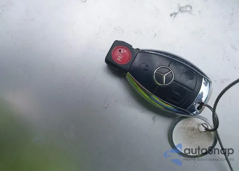 2008 Mercedes-Benz C 350 Sport из США, поврежденный, VIN WDDGF56X08F115873